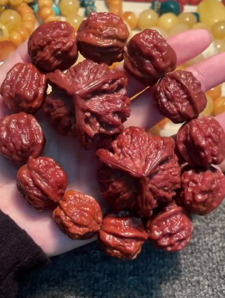 蛤蟆头手串蛤蟆头狮子头三棱核桃-度小视