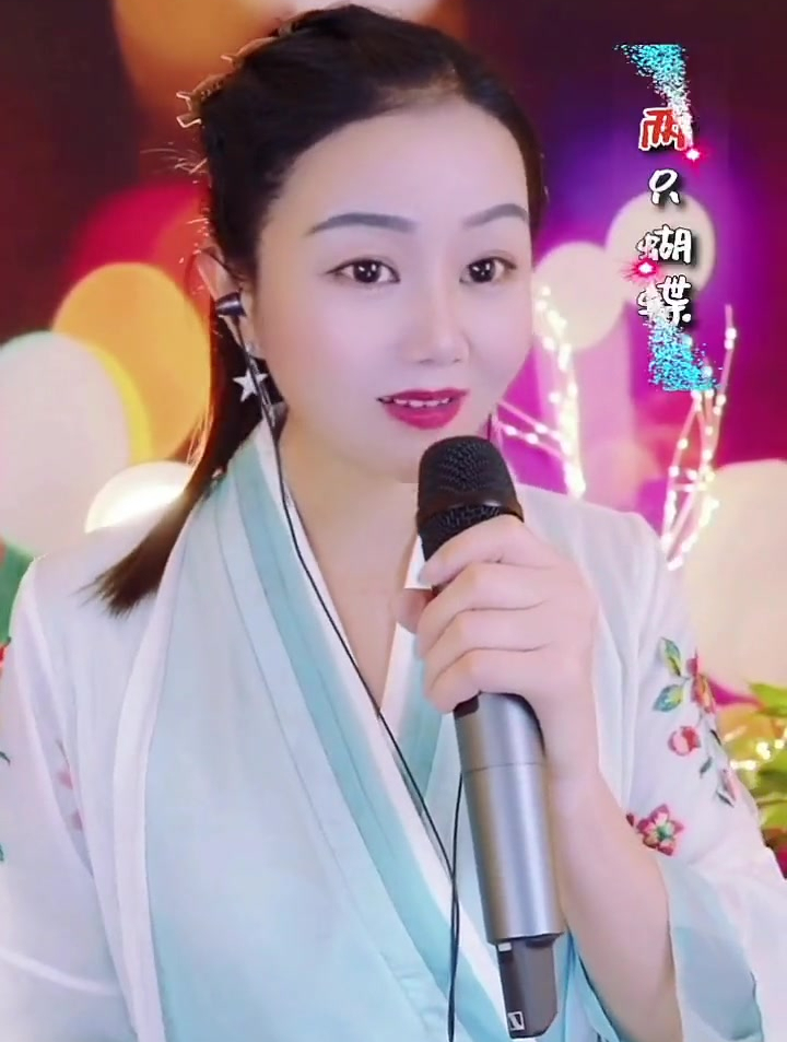 歌手王馨演唱《一爱封喉》欢迎大家观看