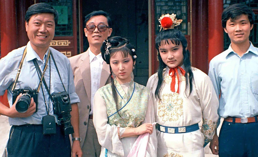 有人说,陈晓旭的一生,大概就是现代版的"林黛玉",从她还在母亲肚子里 