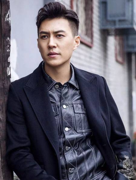 靳东和左小青拍吻戏前的准备,太尊重人了,网友不愧是一级演员3-度小视