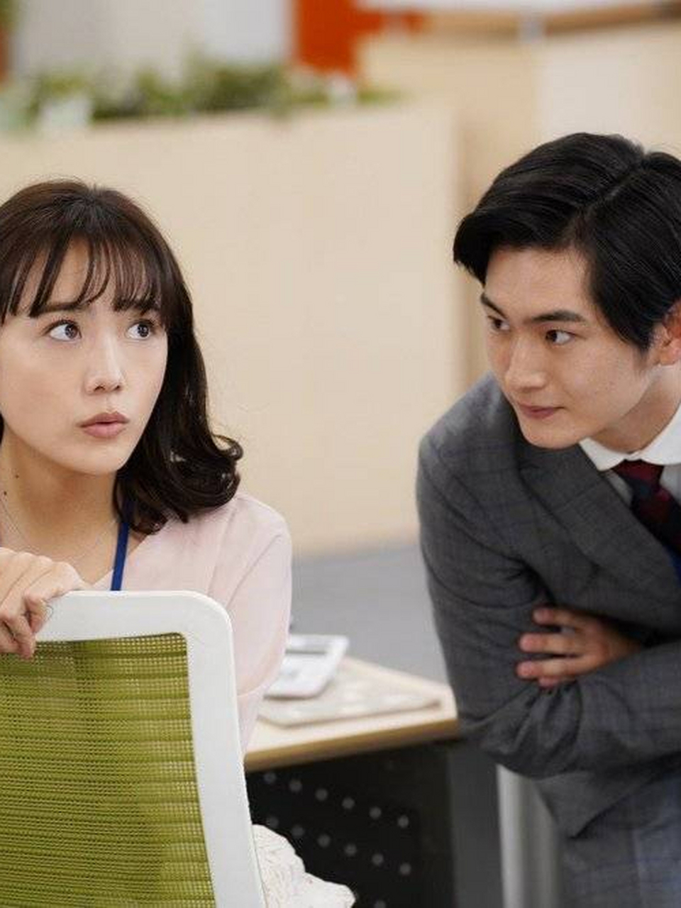 饭后甜剧,刚好 《新婚甜心是同事》先婚后爱,外冷内热的魅力男和可爱