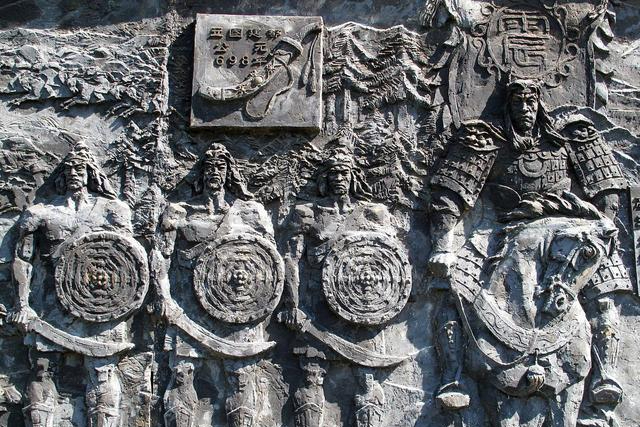 7世纪末大祚荣建立渤海国的历史背景是什么?