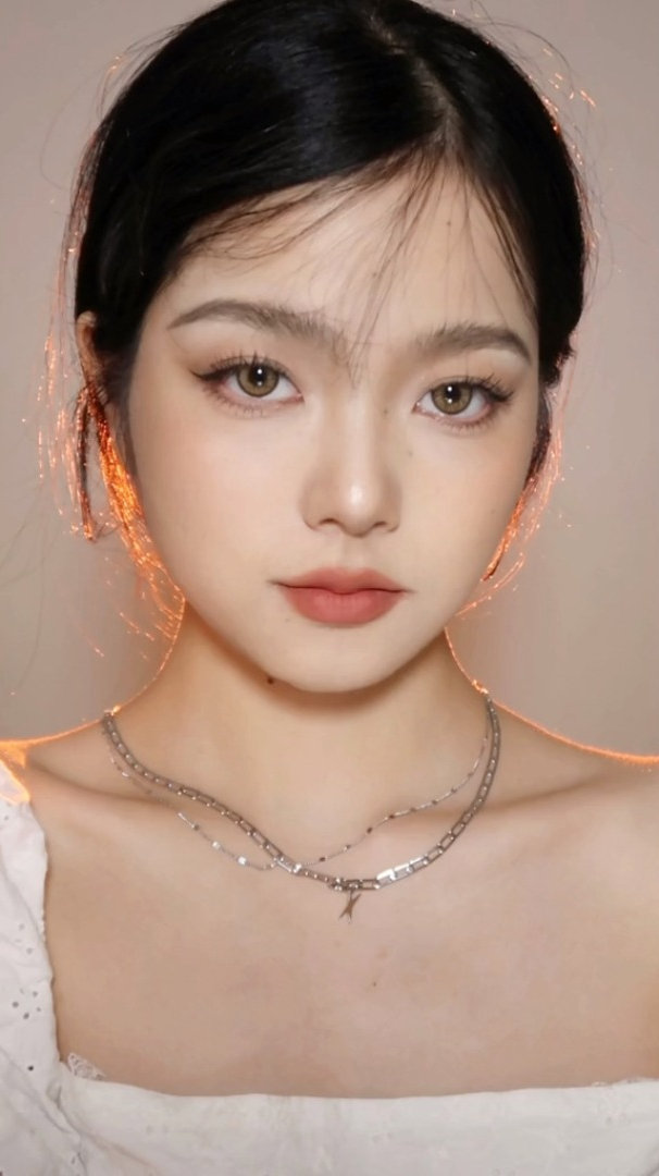 泰妆真的既可以让五官立体深邃但是又不会像欧美妆较难驾驭