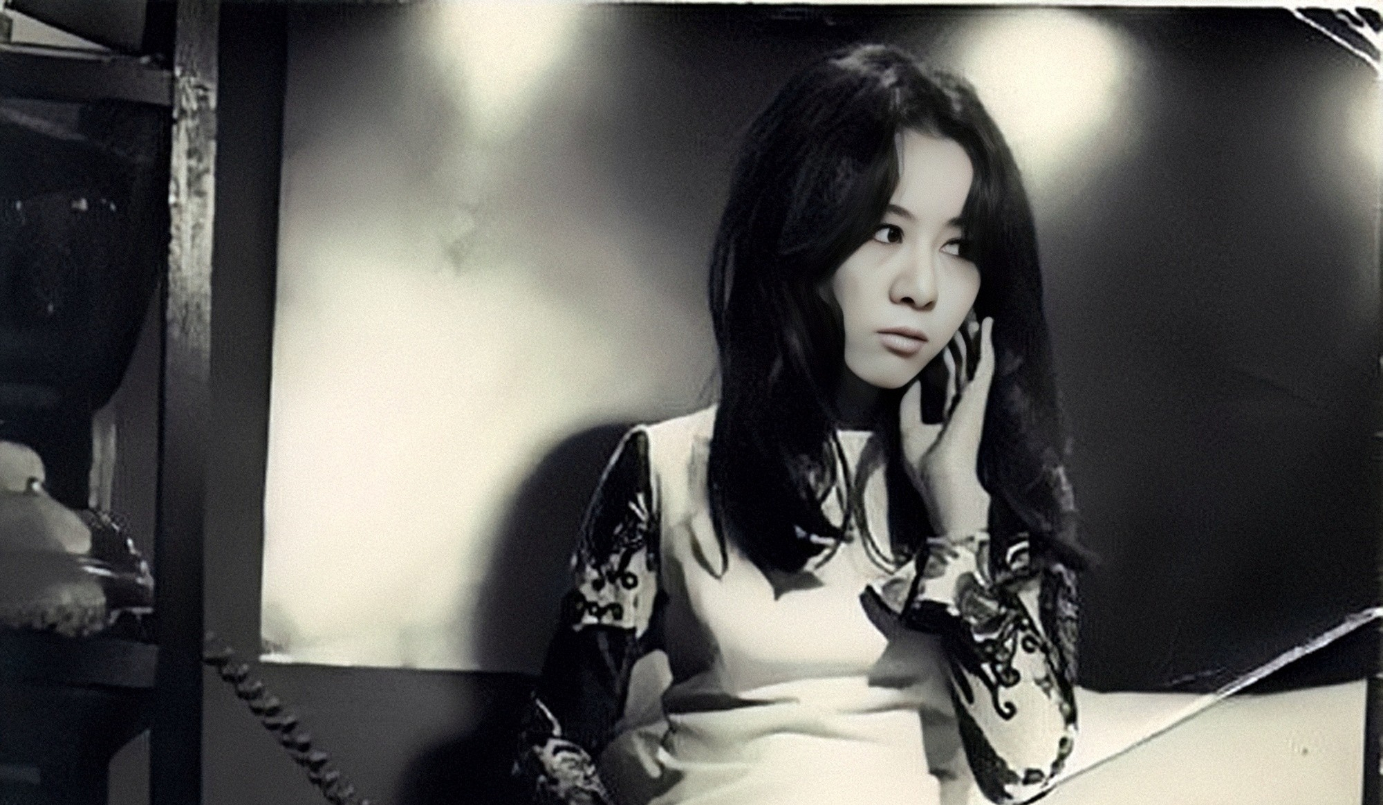 电影《火女》中的尹汝贞