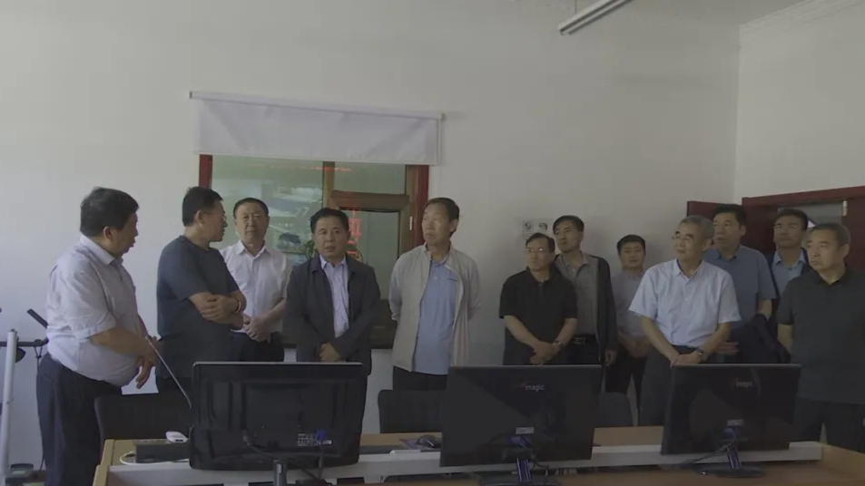 丁文禄在中阳县调研