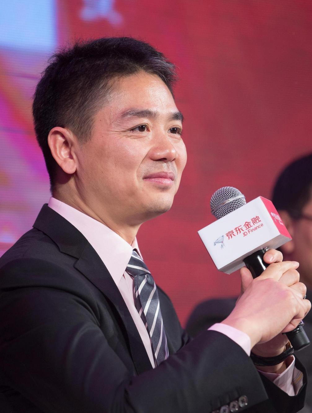 刘强东:竞争不公平,实体店和网店根本没法竞争