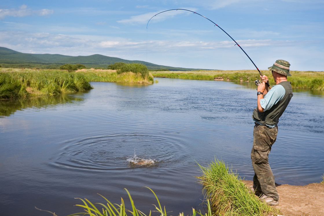 它是路亚黑鱼"专用"钓法,简单却很高效.详细解读——雷强钓法