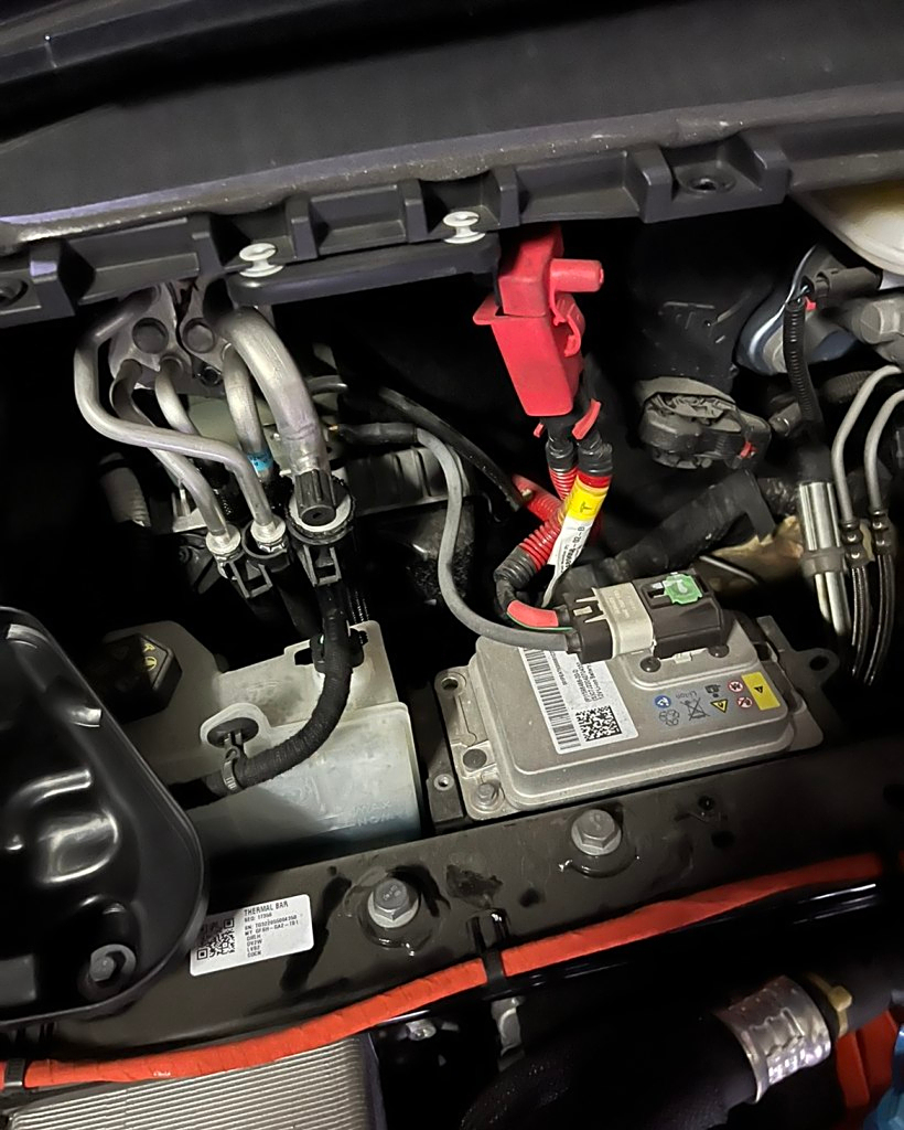 model y车主,自测当前电池真实准确的容量,小电瓶搭电教程