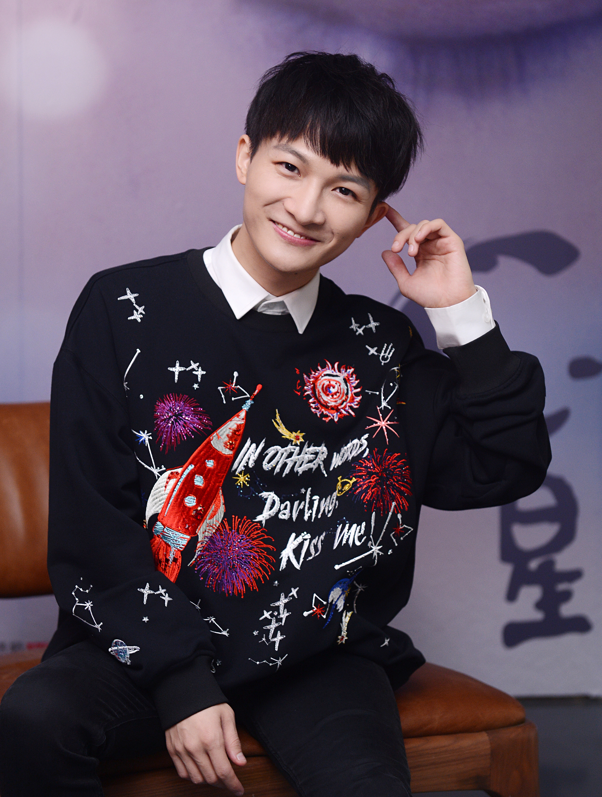 年度最佳偶像,周深五场跨年 两场晚会,又一次坐实劳模称号4-度小视