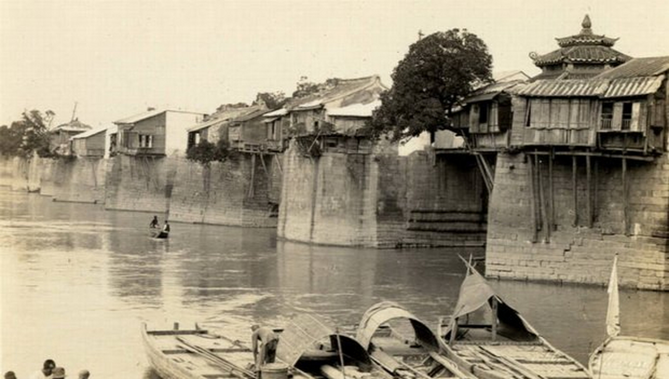 民国时期的潮州老照片,一览百年前的潮州街景及广济桥,开元寺,潮州天