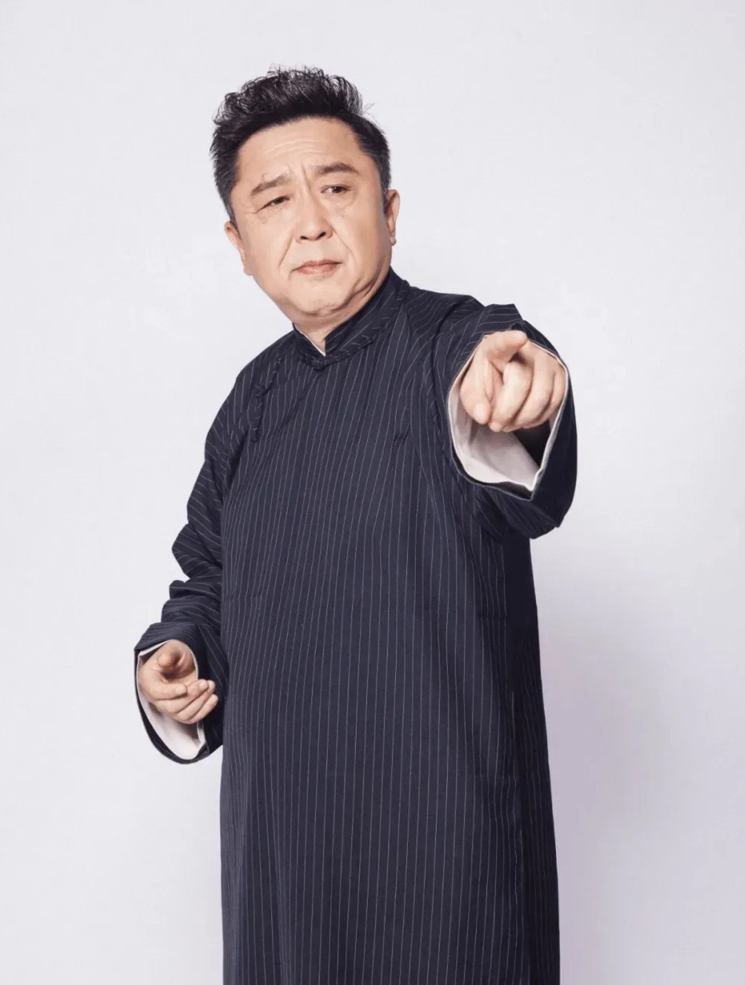 "相声皇后"于谦:唯一穿大褂领奖的影帝6-度小视