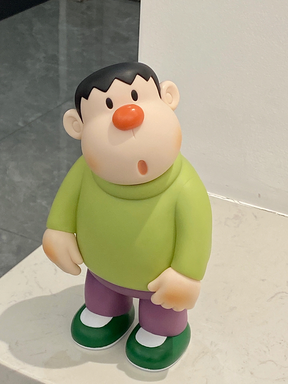 仿佛能治愈一切烦恼 它的眼神呆呆的 那憨态可掬的模样 让人忍不住