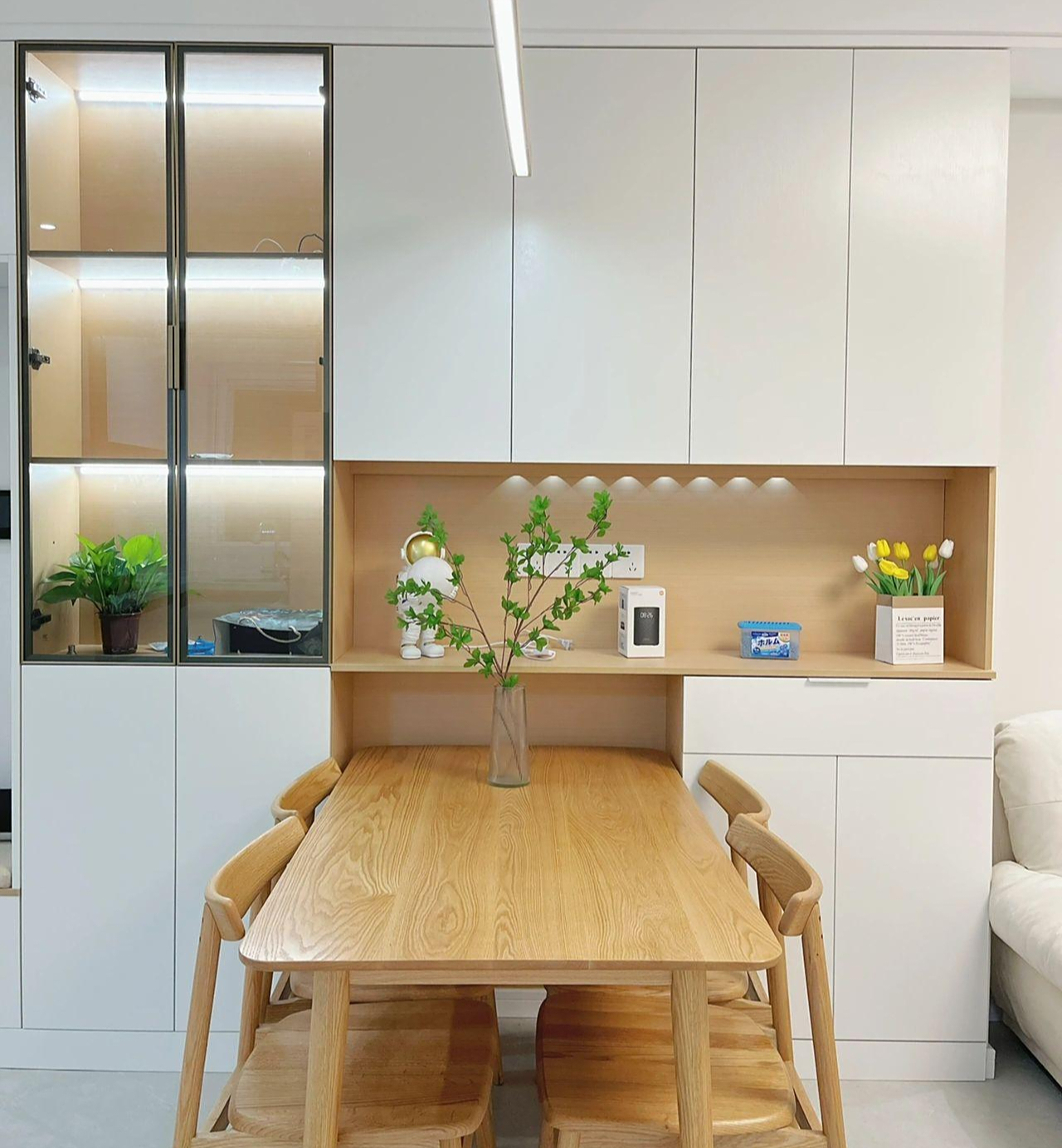 9款餐边柜设计,让你家的餐厅整洁有序颜值高