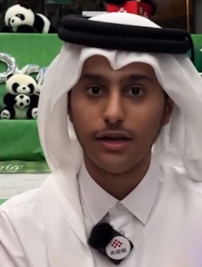 卡塔尔王子被网友索要钱财,真实身份遭揭露,国王亲弟竟是虚构3