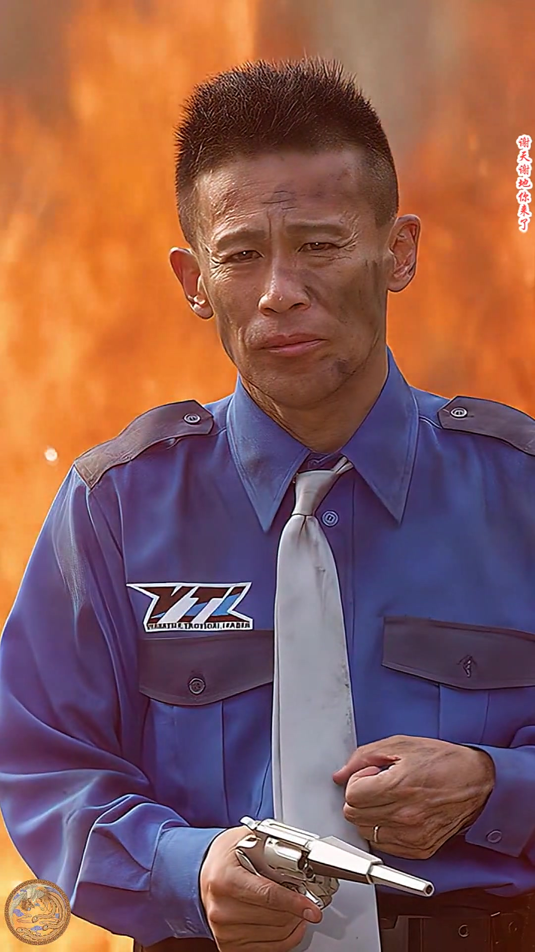 最强奥特之舅登场,来一波硬汉的微笑,气质这一块拿捏死死的!