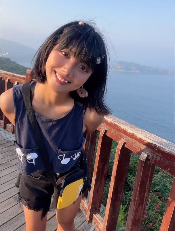 大家是哪个视频认识黑皮巫令儿的-度小视