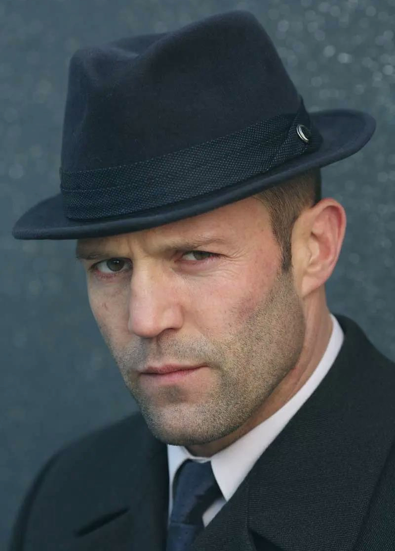 "西装暴徒,绅士硬汉"猛男杰森·斯坦森这五部电影绝对不容错过