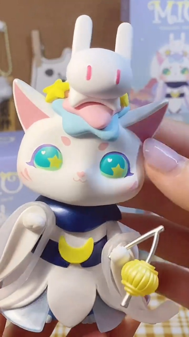 mio梦幻猫盲盒全是异色款