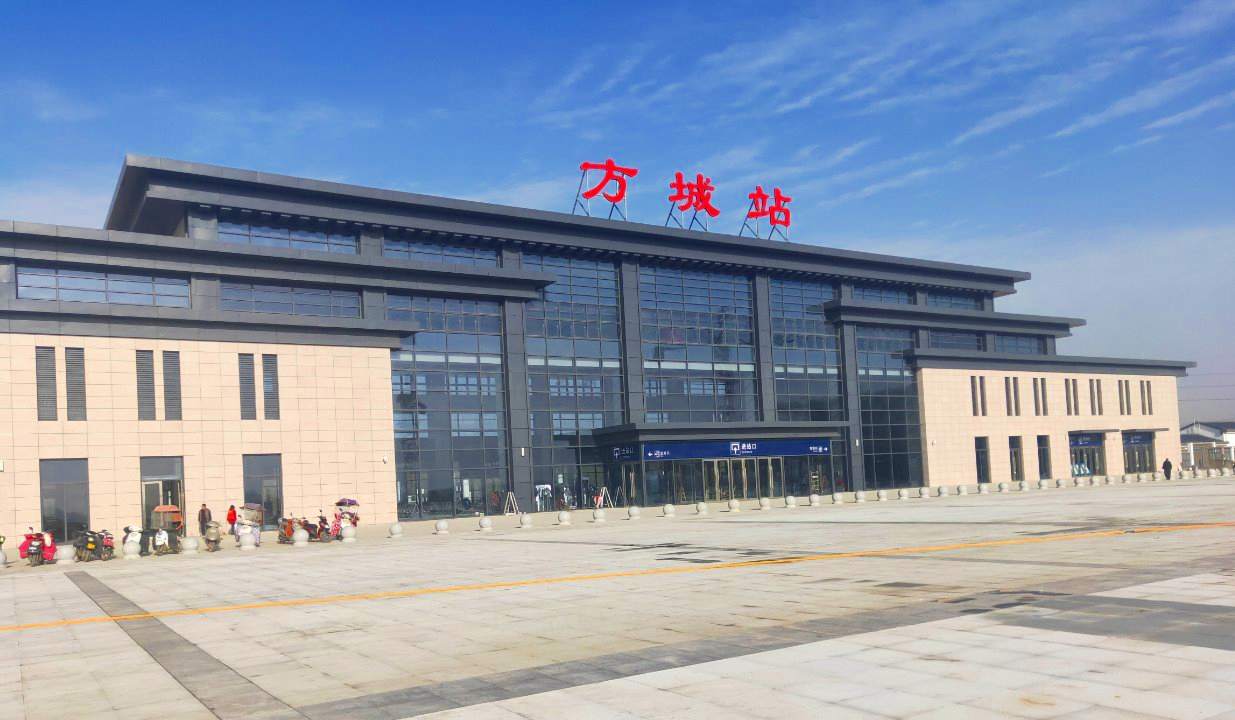 河南方城高铁站途经公交车线路乘坐点及其运行时间