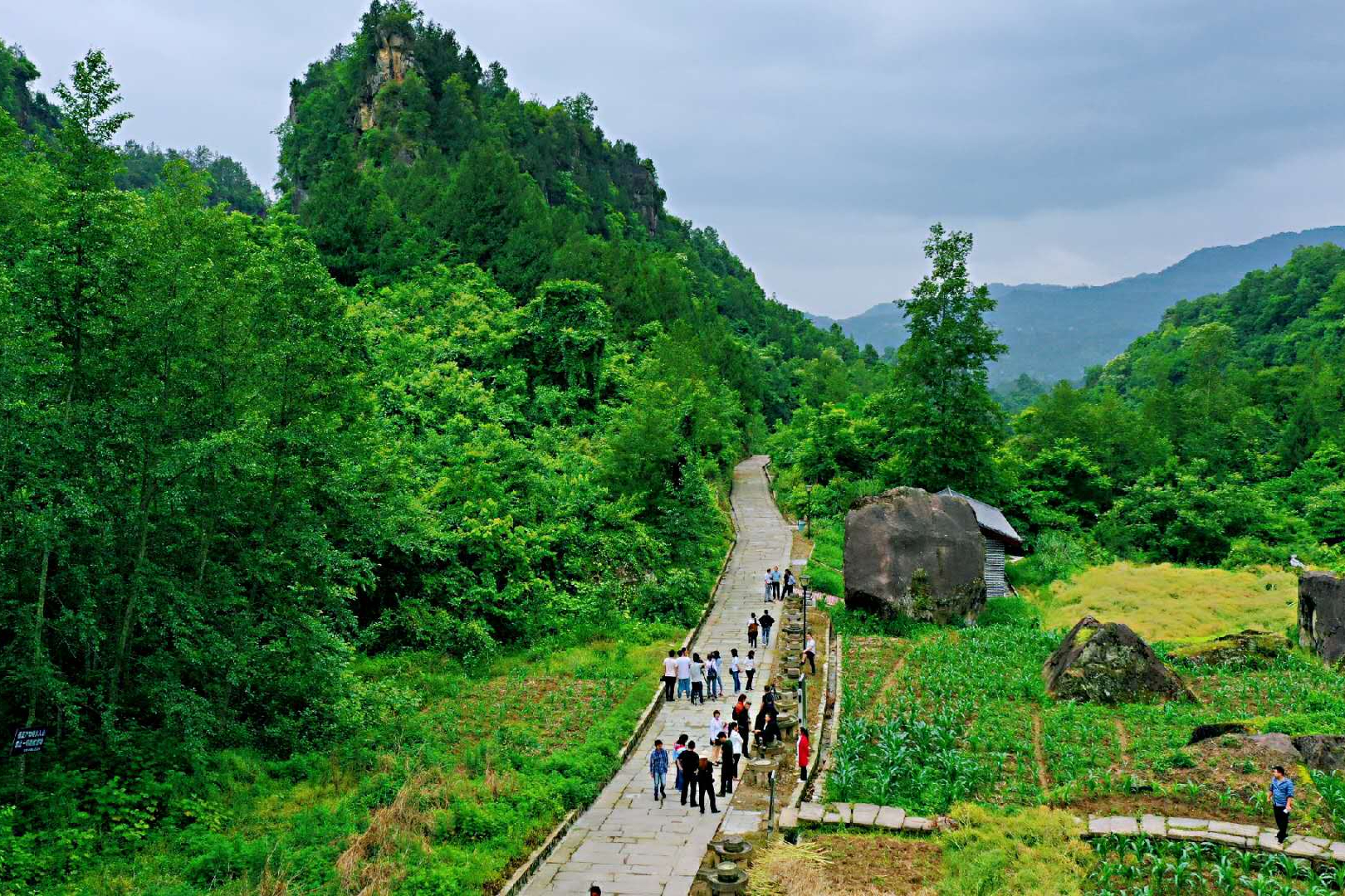 四川川东旅游景点图片