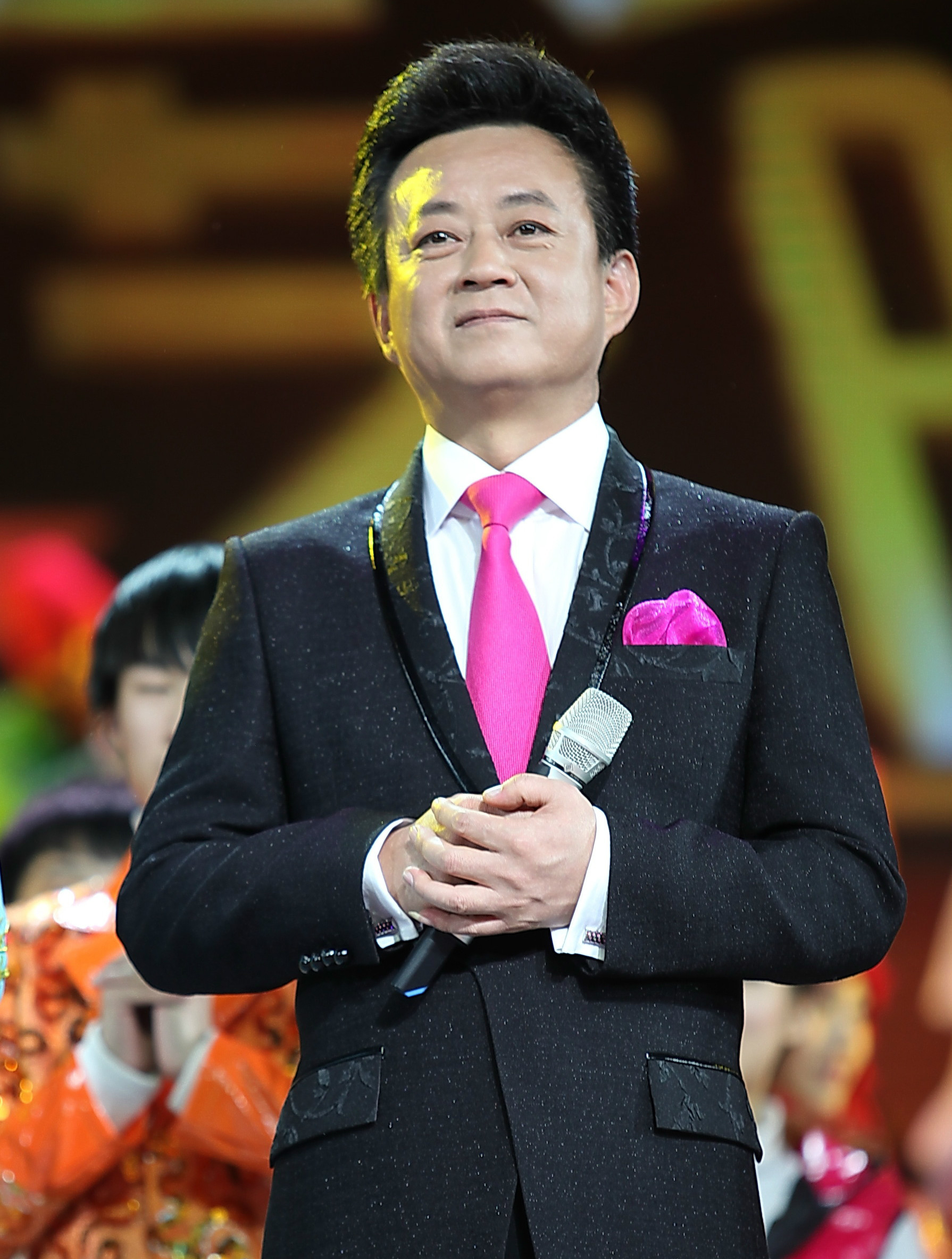 朱军时隔四年终返央视,弦子步步为营有何目的?真相细思恐极3-度小视