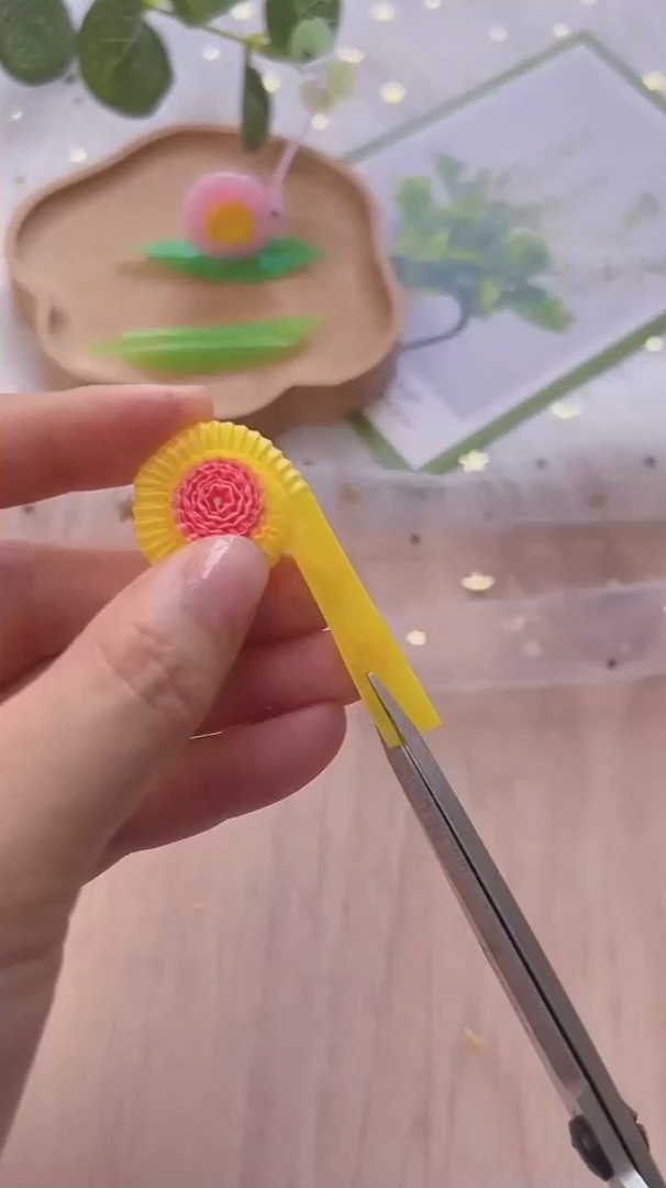 教你用纸做简版的蜘蛛丝发射器折纸折纸玩具