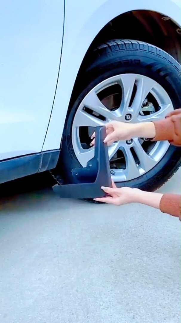 你的车子是不是像宝宝一样容易磕磕碰碰呢 来给它装上护垫吧