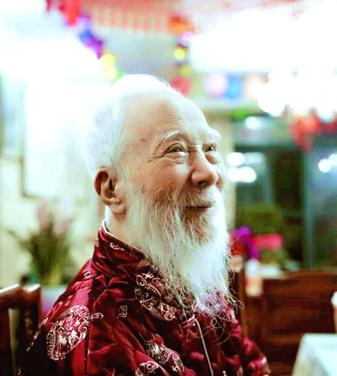 宋宝罗,男,京剧老生.号季生.生于北京.祖籍河北涞水县.