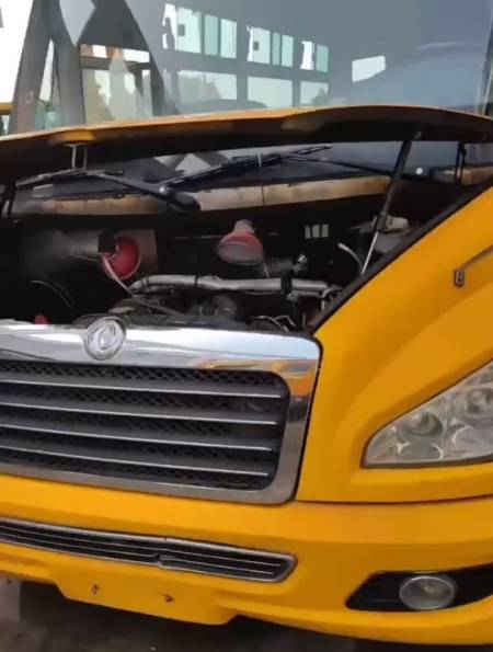 东风超龙37座幼儿校车多辆 国五带空调 外摆门车况精品-度小视