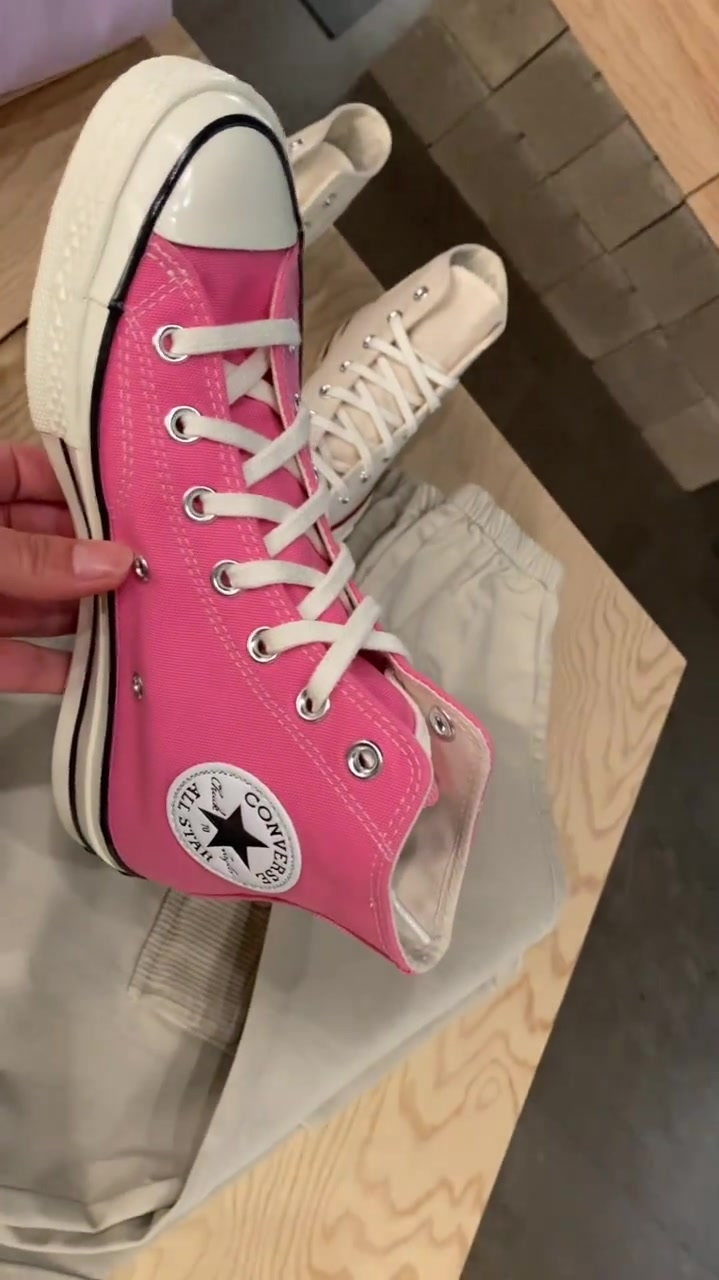 匡威1970s霓虹粉,超级好看的颜色