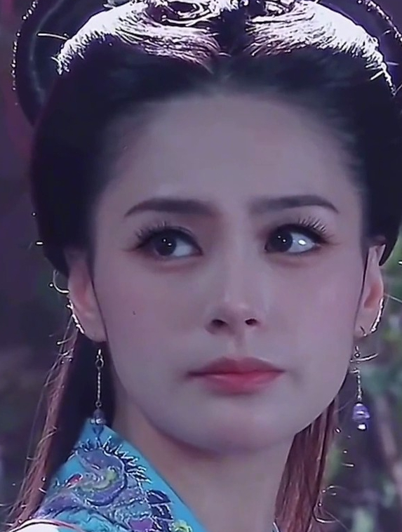 古装女神钟欣潼,温婉动人,我见犹怜!