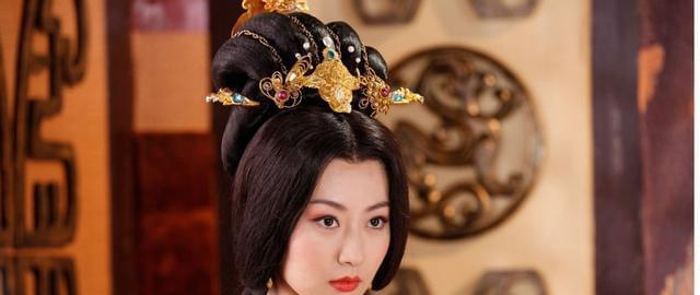 皇妃张丽华:10岁入宫,16岁生下儿子,祸国殃民,最后遭杨广杀害