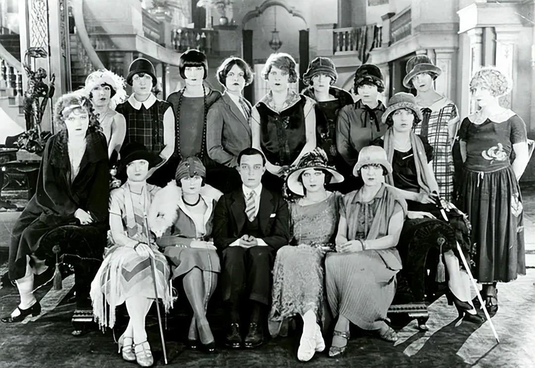 电影《七次机会》中的叙事功能与情感共鸣