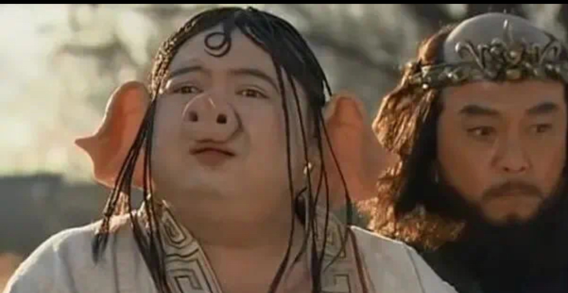 50岁"猪八戒"谢宁现状曝光:不住豪宅回村卖水果,为何却遭人嫌