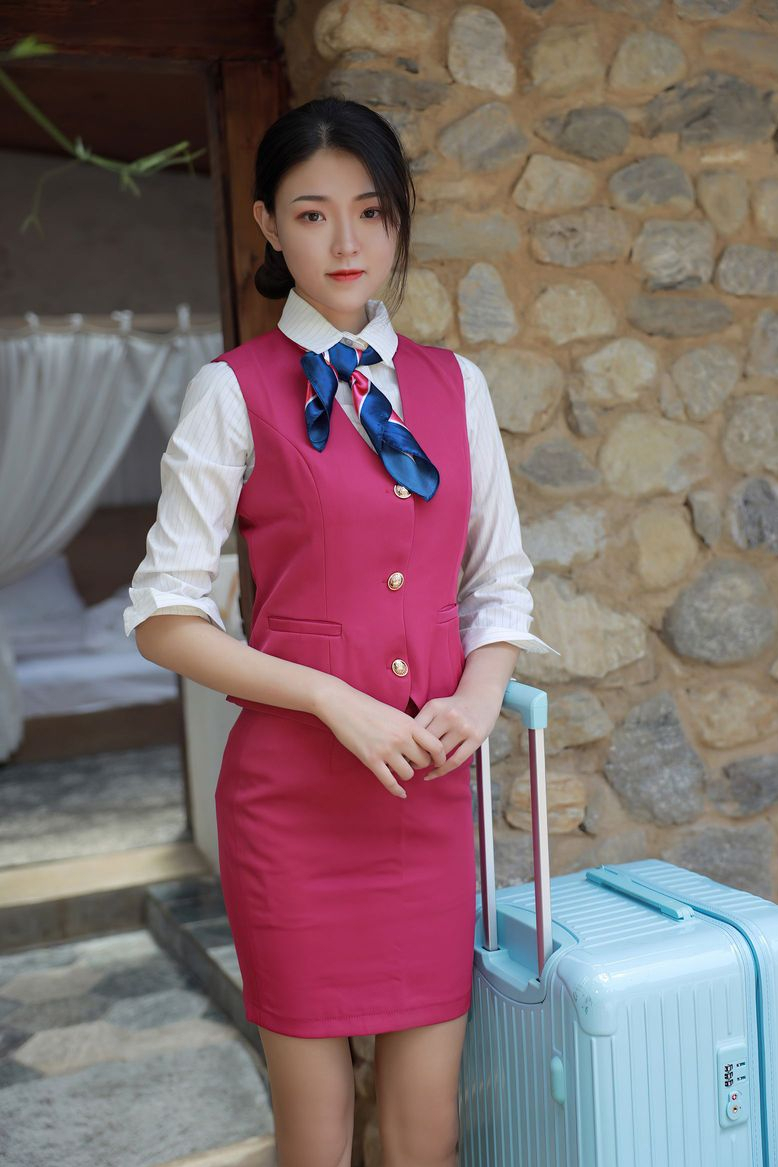 每日穿搭(26),美女空姐服