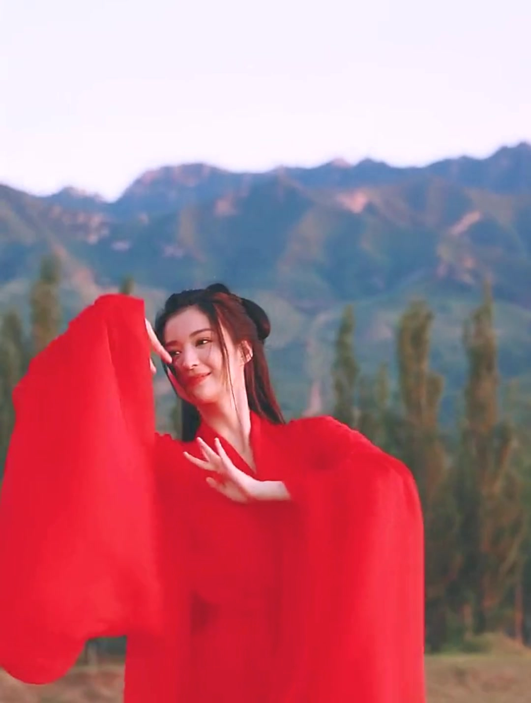 红衣王楚然真的绝担得起一舞动京城