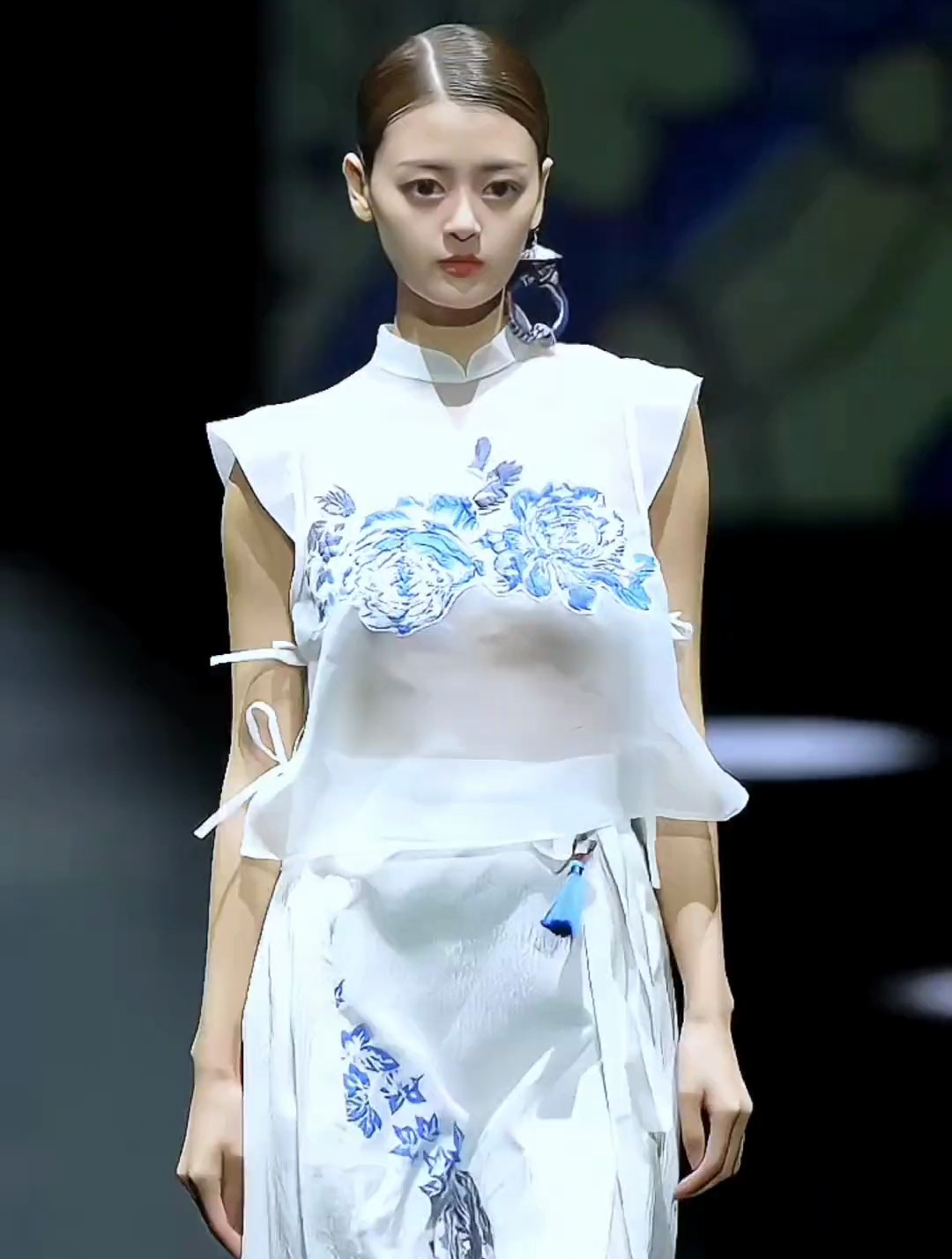 时装周,新派中国风走秀