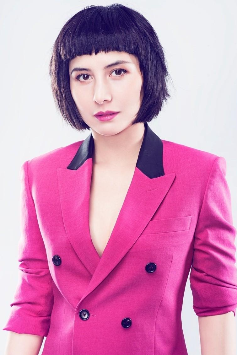 回顾:东北小伙辛奇隆:18岁考入哈佛,赌王倒贴14亿将女儿下嫁于他