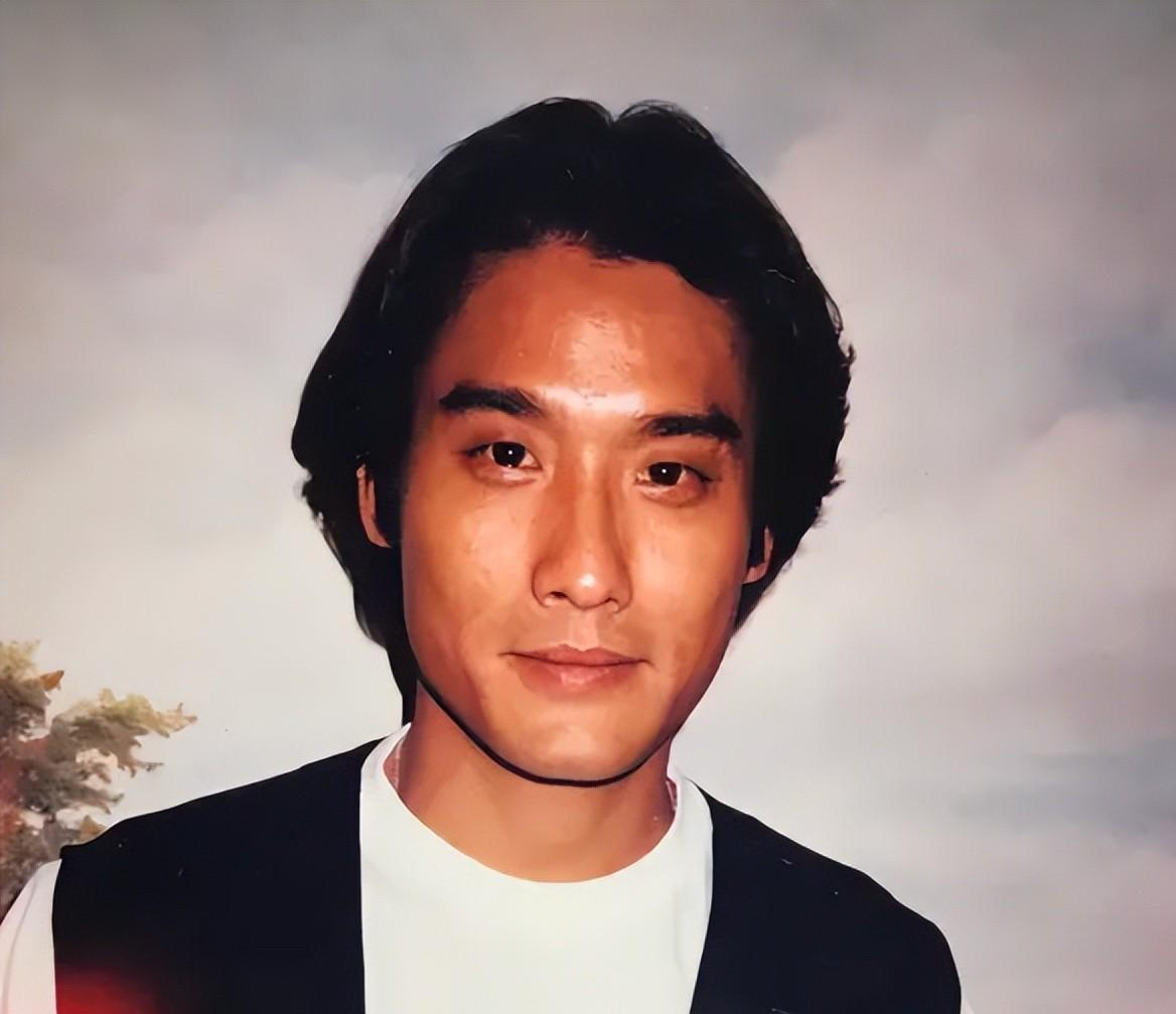 "千面影帝"梁家辉,拿了影帝却因爱国被封杀,没成天王更胜天王