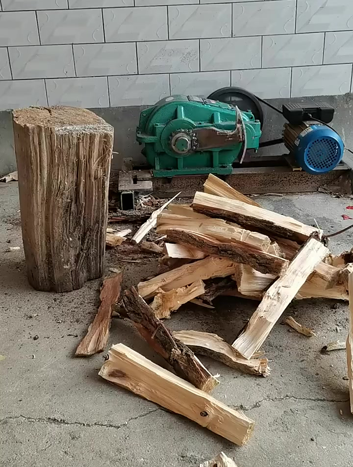 劈柴神器劈柴钻头小型电锤破柴分裂锥农村家用劈材神器