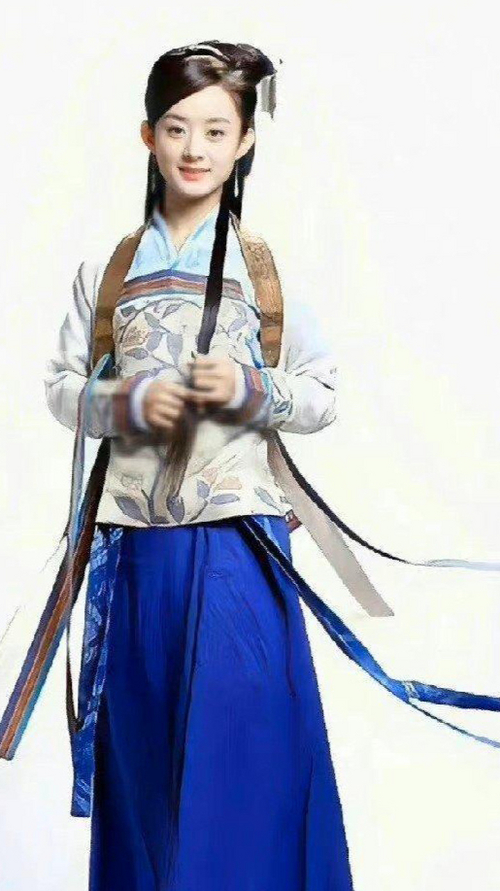 赵丽颖早期穆念慈定妆照,简直就是为古装而生,那时候看起来还有一些