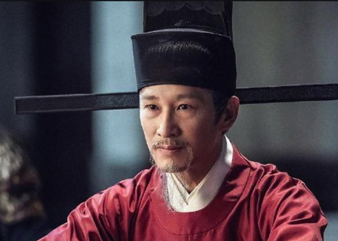 古代官员退休后,为何要告老还乡,留在当地养老不好吗?