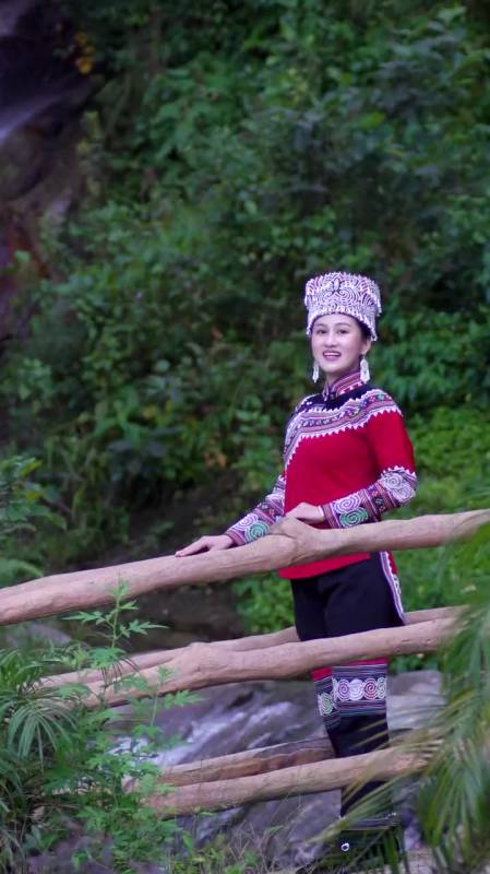阿哥阿妹喜欢云南山歌婚誓吗?有没有人和我对唱