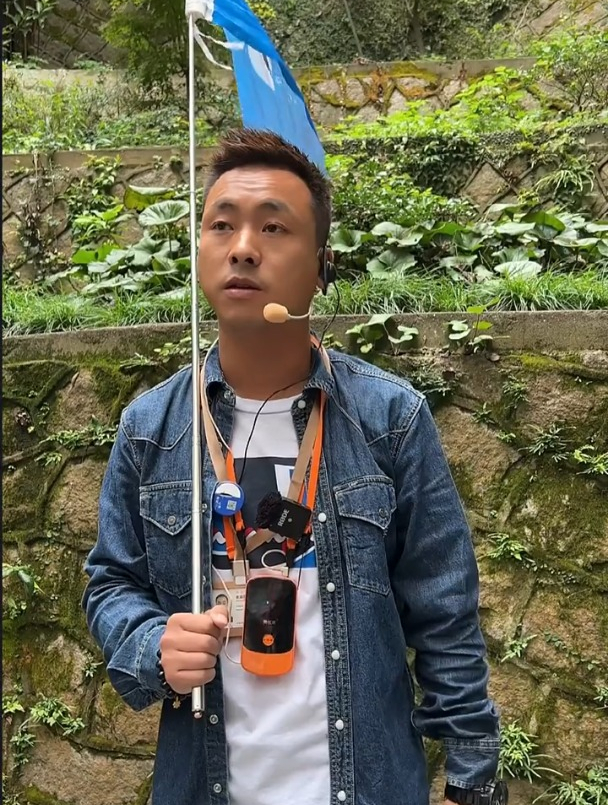 小庄导游那是一种让我们有所依靠的力量