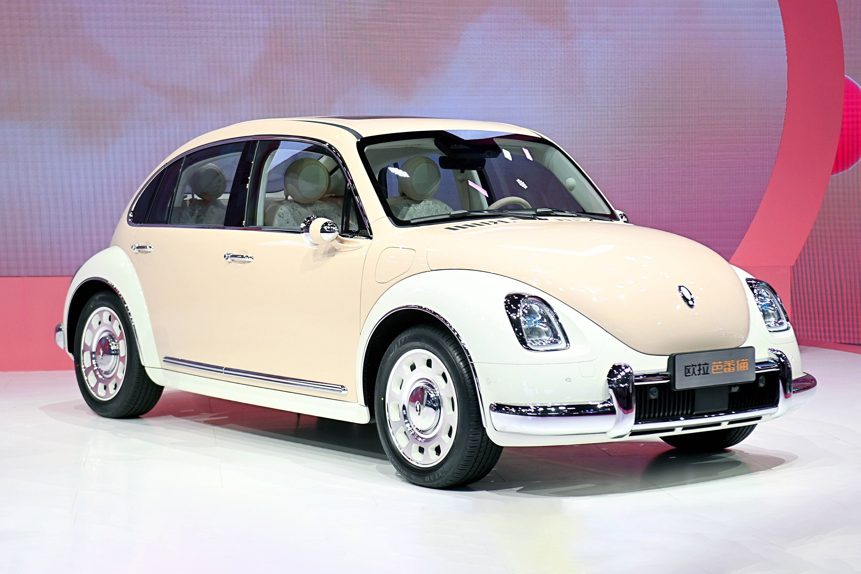 纯电版"甲壳虫",19.3万起售价,消费者是否会为情怀买单?