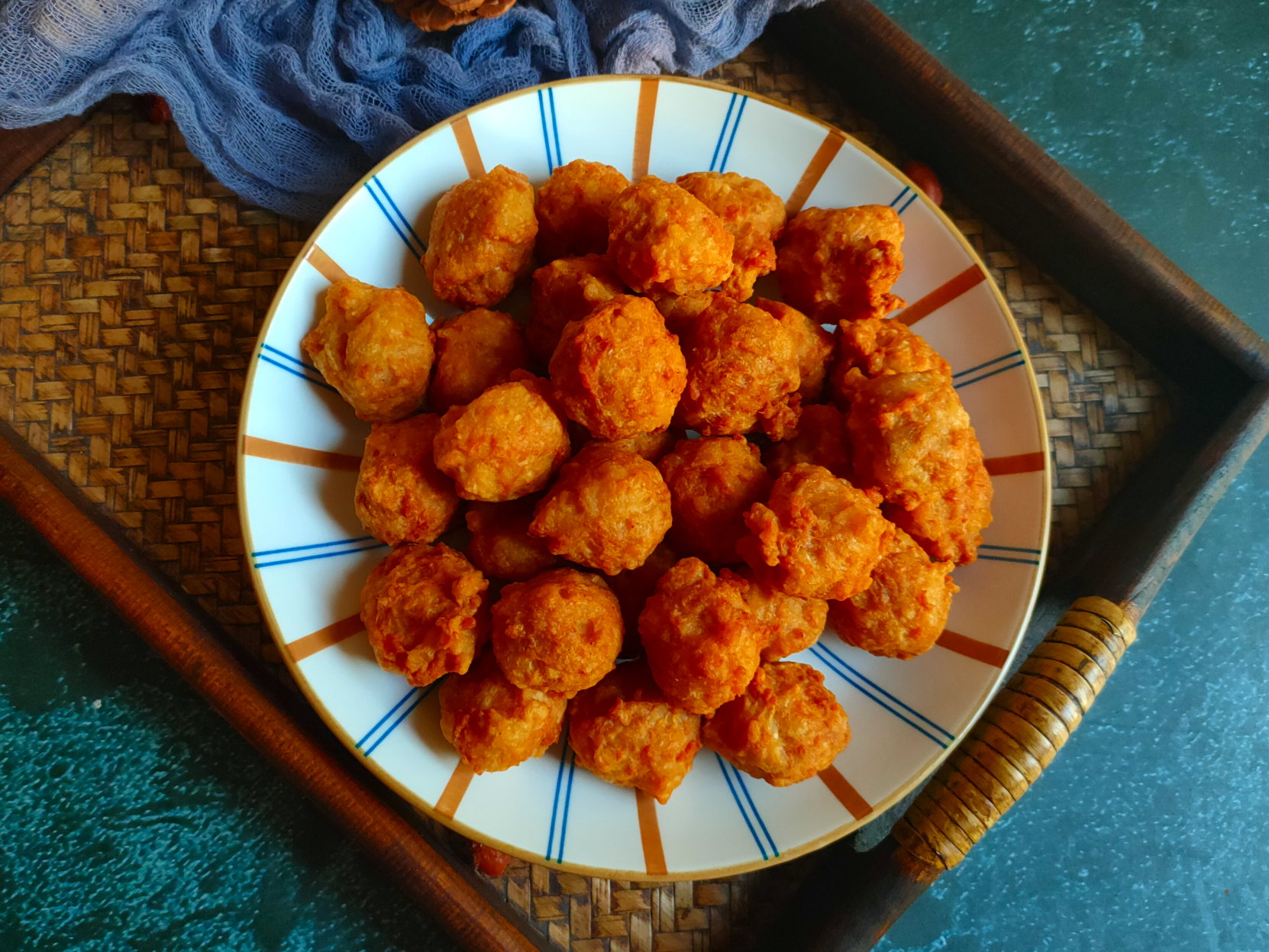 做干炸丸子,用玉米淀粉还是土豆淀粉?都不对!难怪炸得不够酥脆