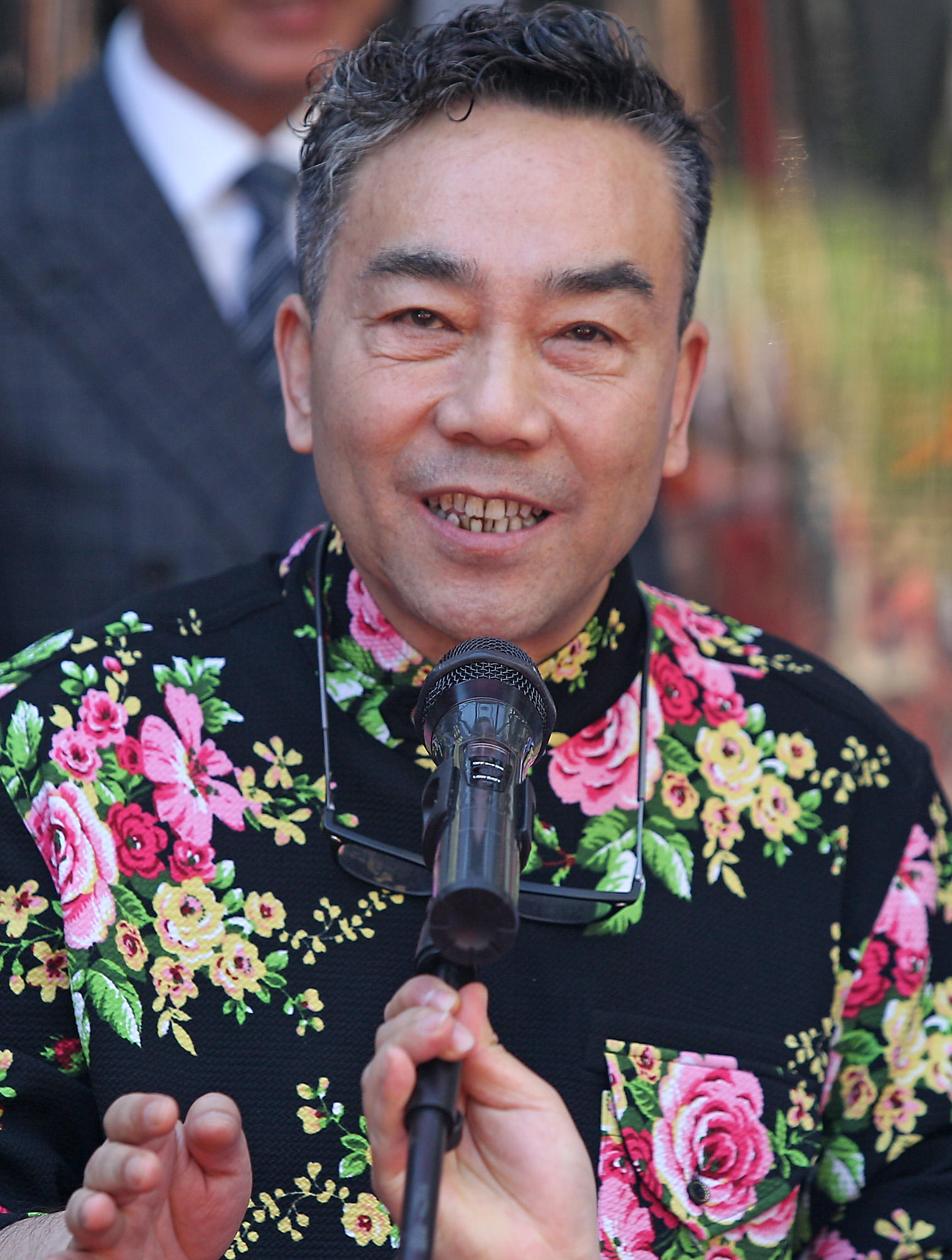 天津相声大佬杨议,扬言要加入德云社,仅凭一人之力痛斥主流相声-度小