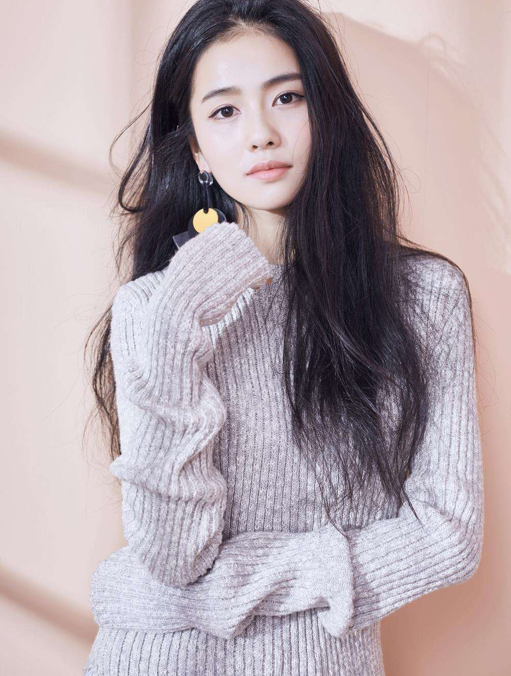 一张图片让许凯深陷舆论淘宝模特出身的白鹿凭啥获于正力捧1