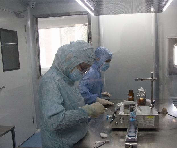 手术室外的杨月华本以为终于看到了生机,却没想竟然是个催命符.