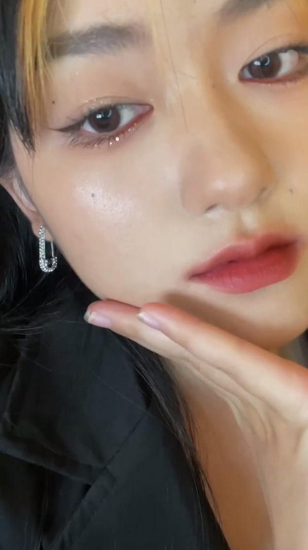 原相机|沉浸式化妆 浓颜拽姐蹦迪妆容 酷酷拽姐妆